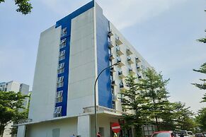 Cozy And Simply Look Studio (No Kitchen) Apartment Aeropolis Residence