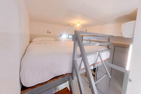 Fully Furnished Studio With Mezzanine Bed At Serpong Garden Apartment