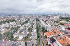 Nice And Modern 2Br Apartment At M-Town Signature