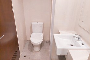 Nice And Modern 2Br Apartment At M-Town Signature