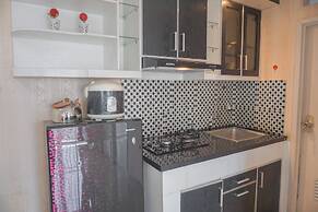 Cozy Living And Relaxing 2Br At Bogor Valley Apartment