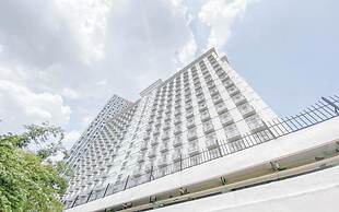 Cozy And Warm Studio Room At Paltrow City