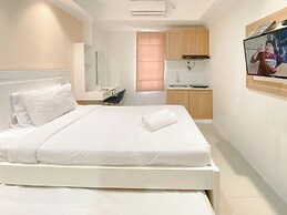 Cozy And Warm Studio Room At Paltrow City