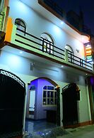 Shraddha Guest House
