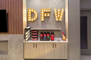 La Quinta Inn & Suites by Wyndham DeSoto