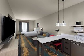 La Quinta Inn & Suites by Wyndham DeSoto