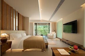 BuSu Forest Forever Hotel