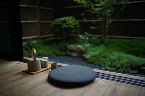 BuSu Forest Forever Hotel