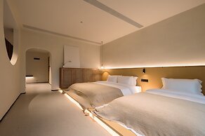 BuSu Forest Forever Hotel