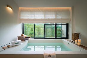 BuSu Forest Forever Hotel