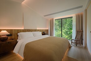 BuSu Forest Forever Hotel