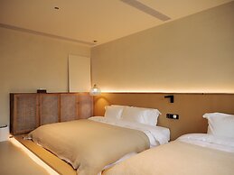 BuSu Forest Forever Hotel