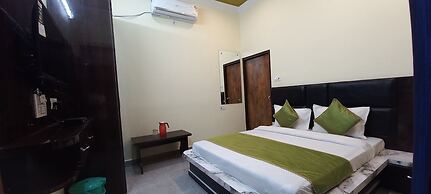 Siyaram Hotel Tample View in Orchha