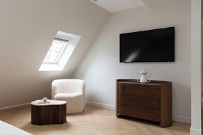 HIGHSTAY-Luxury Serviced Apartment- Arc de Triomphe