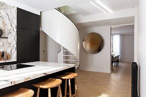 HIGHSTAY-Luxury Serviced Apartment- Arc de Triomphe