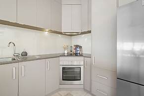 Anchor Point Penthouse Marina Views Pool Bbqs