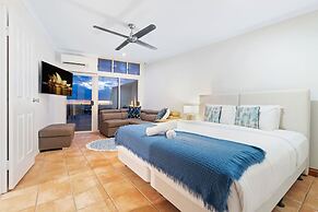 Anchor Point Penthouse Marina Views Pool Bbqs