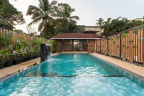 Stylish 1BR With Pool 5 Mins to Candolim Beach