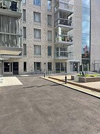 Room-cozy 3 Bedroom Apartment in Heart o