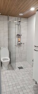 Room-cozy 3 Bedroom Apartment in Heart o