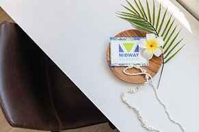 Ocean View 1BR at Ilikai Marina