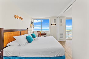 Ocean View 1BR at Ilikai Marina