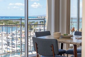 Ocean View 1BR at Ilikai Marina
