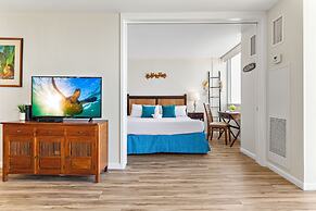 Ocean View 1BR at Ilikai Marina