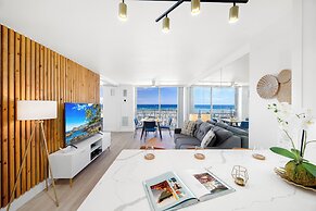 Ocean View 1BR at Ilikai Marina