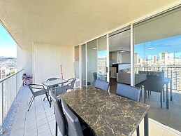Pacific Monarch - 1 BR - Ocean & City Views