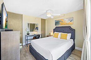 Pacific Monarch - 1 BR - Ocean & City Views