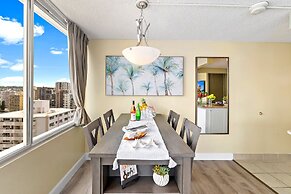 Pacific Monarch - 1 BR - Ocean & City Views