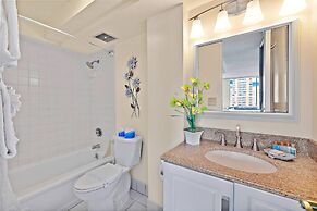 Pacific Monarch - 1 BR - Ocean & City Views