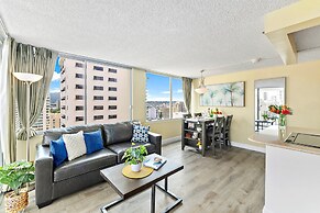 Pacific Monarch - 1 BR - Ocean & City Views