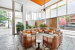 Pacific Monarch - 1 BR - Ocean & City Views