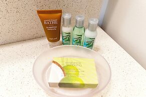 Pacific Monarch - 1 BR - Ocean & City Views