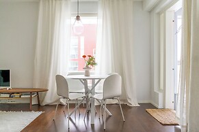 1br with Private Sauna and Balcony