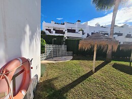 As058 Mariposita Cozy Beachside Haven