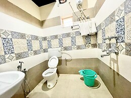 Hotel Silicon - near Sea beach & Temple