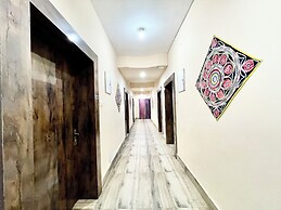 Hotel Silicon - near Sea beach & Temple