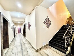 Hotel Silicon - near Sea beach & Temple