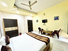 Hotel Silicon - near Sea beach & Temple