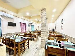 Hotel Silicon - near Sea beach & Temple