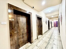 Hotel Silicon - near Sea beach & Temple