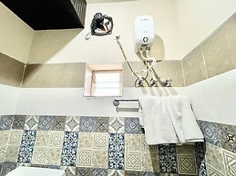 Hotel Silicon - near Sea beach & Temple