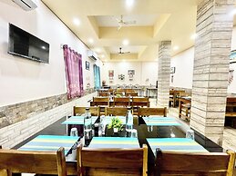 Hotel Silicon - near Sea beach & Temple