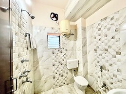 Hotel Silicon - near Sea beach & Temple