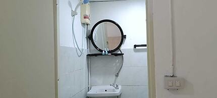 Marine Guest House Encore