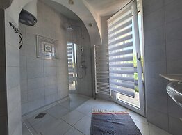 Sea View Apartment Povljana