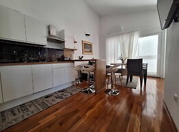 Sea View Apartment Povljana